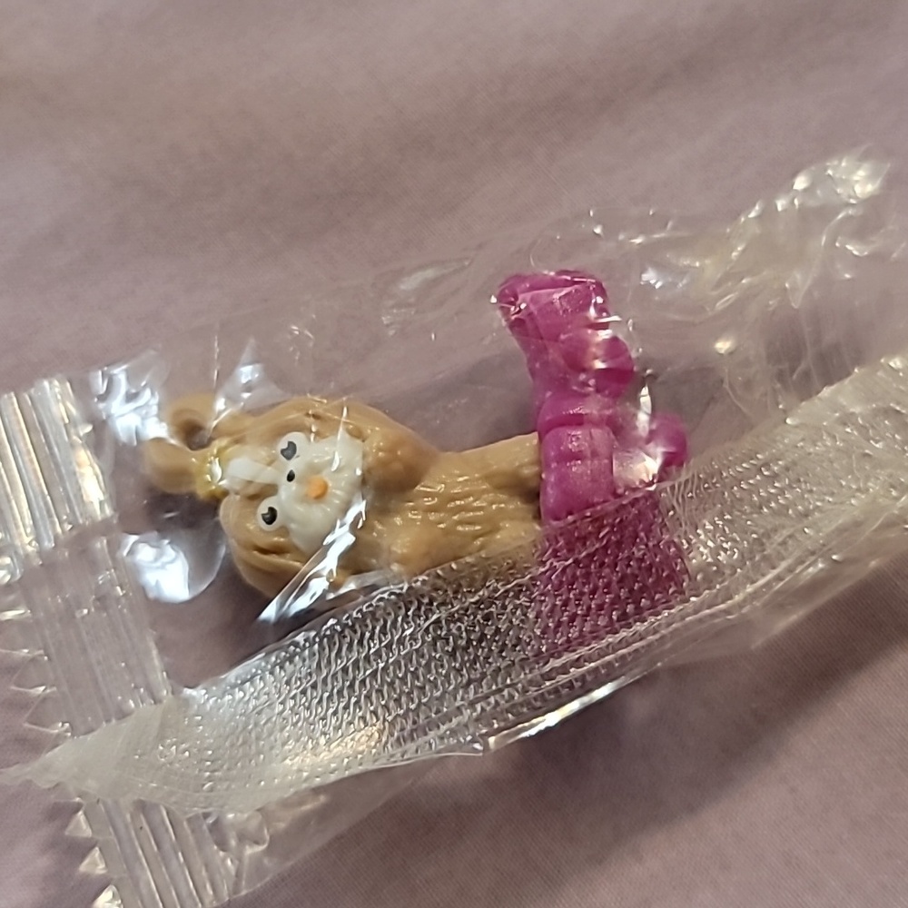 Set Of 3 Kinder mini Secret Life Of Pets 2 Daisy Shih Tzu, Max And Duke Dog 2019
